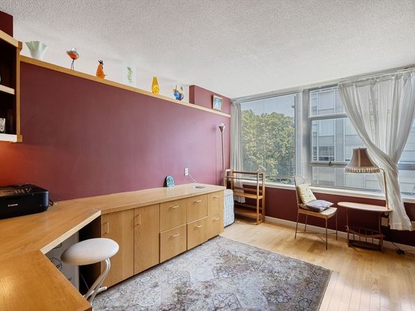 80 Park St 55, Brookline MA 02446