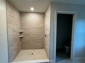 77 Pembroke St, Kingston MA 02364