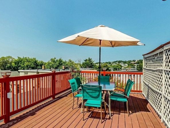 386 Washington St 3B, Somerville MA 02143