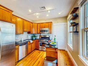 386 Washington St 3B, Somerville MA 02143