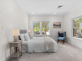 36 Elmwood Ave 4, Winchester MA 01890