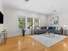 36 Elmwood Ave 4, Winchester MA 01890