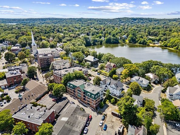 36 Elmwood Ave 4, Winchester MA 01890