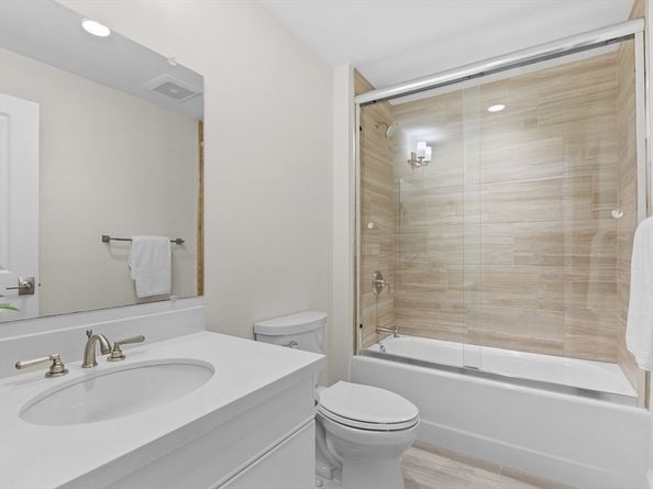 36 Elmwood Ave 4, Winchester MA 01890