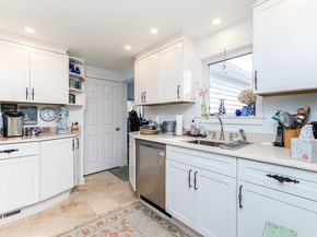 11 Harbor Street, Newburyport MA 01950