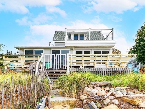 11 Harbor Street, Newburyport MA 01950