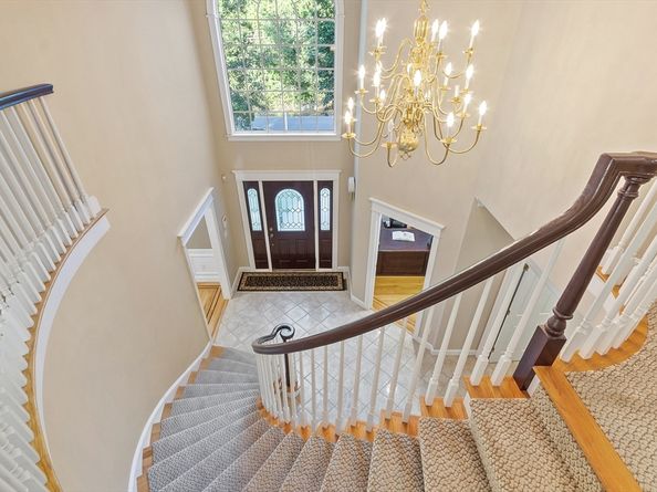 117 Hidden Rd, Andover MA 01810