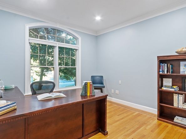 117 Hidden Rd, Andover MA 01810