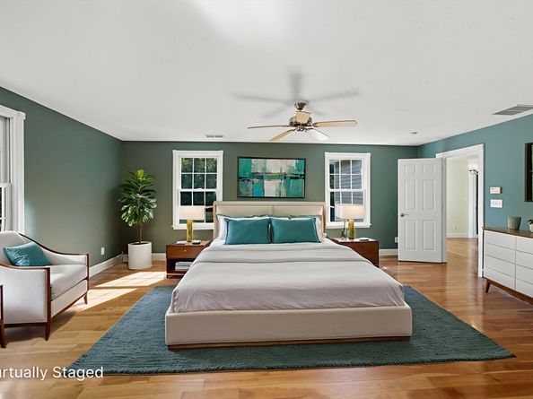 75 Chapin St, Uxbridge MA 01569