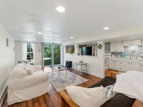 75 Chapin St, Uxbridge MA 01569