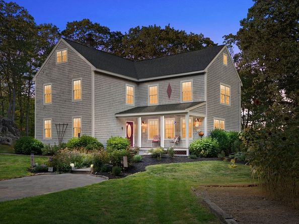 75 Chapin St, Uxbridge MA 01569