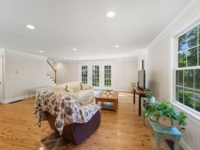 75 Chapin St, Uxbridge MA 01569