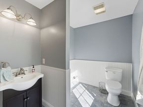 75 Chapin St, Uxbridge MA 01569