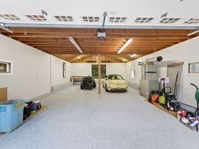 75 Chapin St, Uxbridge MA 01569