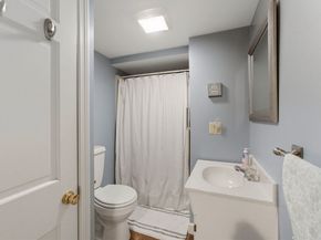 75 Chapin St, Uxbridge MA 01569