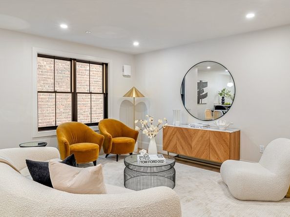 421 Saratoga Street 4A, Boston MA 02128