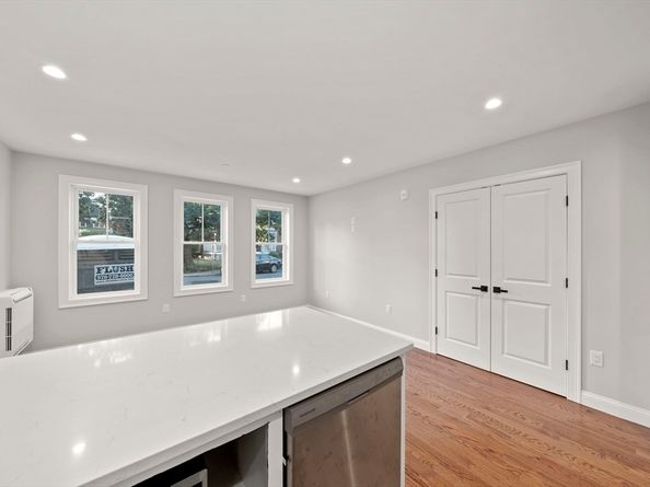 52 Bellevue St 2, Boston MA 02125