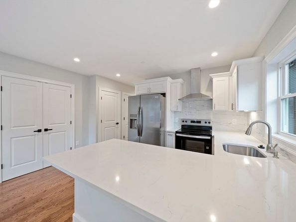 52 Bellevue St 2, Boston MA 02125