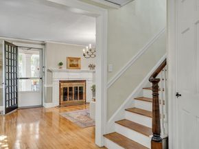 15 Cedar St, Salem MA 01970