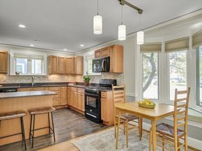 15 Cedar St, Salem MA 01970