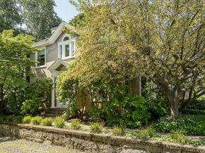 15 Cedar St, Salem MA 01970
