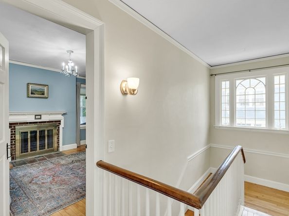 15 Cedar St, Salem MA 01970