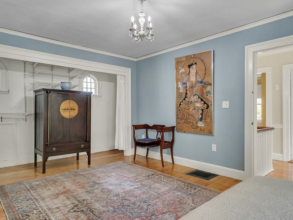 15 Cedar St, Salem MA 01970
