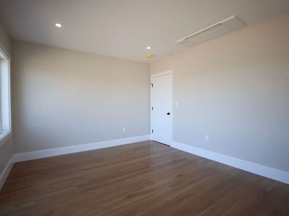 916 Shirley 1, Winthrop MA 02152