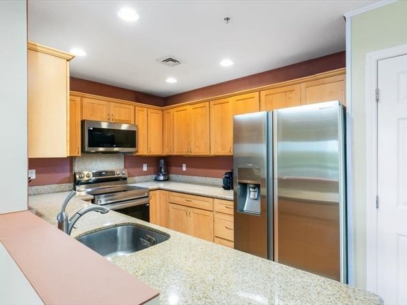 360 Revere Beach Blvd 107, Revere MA 02151