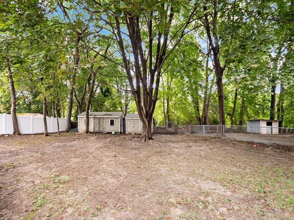 2 Smith Rd, Randolph MA 02368