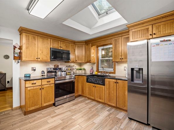 2 Smith Rd, Randolph MA 02368