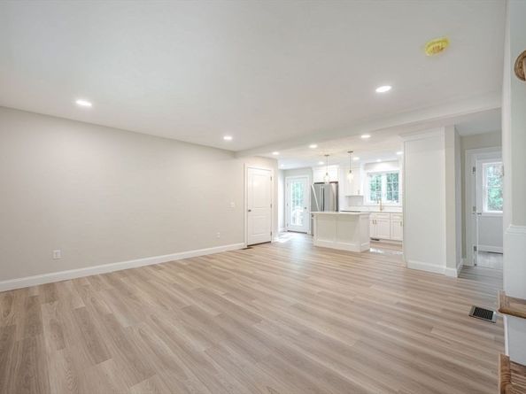 33A Tainter Hill Rd 33A, Millbury MA 01527