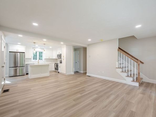 33A Tainter Hill Rd 33A, Millbury MA 01527