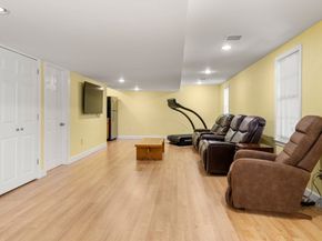 15 Penobscot Road, Natick MA 01760
