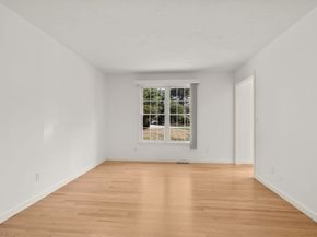 15 Penobscot Road, Natick MA 01760
