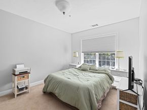 2204 Davenport Ave 2204, Canton MA 02021