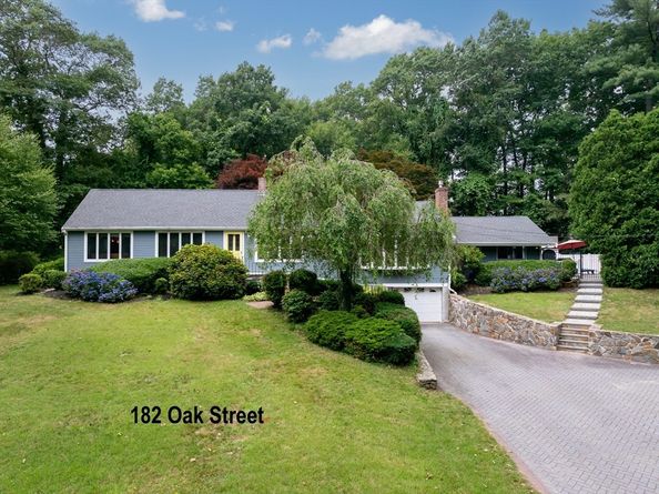 182 Oak St, Marshfield MA 02050