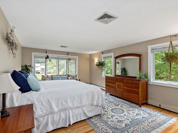 182 Oak St, Marshfield MA 02050