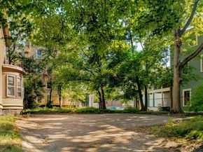 17 Monmouth St, Somerville MA 02143