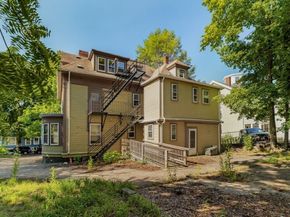 17 Monmouth St, Somerville MA 02143
