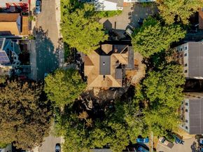 17 Monmouth St, Somerville MA 02143