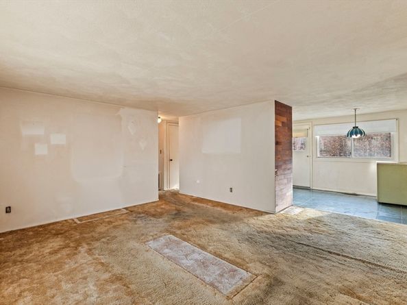 2 Alwin St, Boston MA 02136