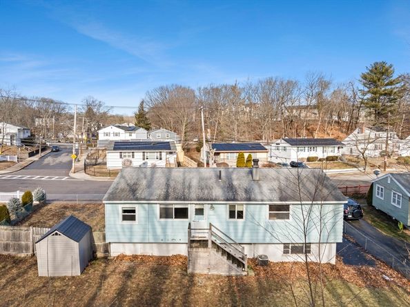 2 Alwin St, Boston MA 02136