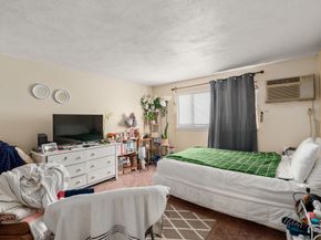 596-688 Boston Post Road E, Marlborough MA 01752