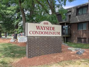 596-688 Boston Post Road E, Marlborough MA 01752