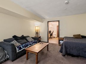 596-688 Boston Post Road E, Marlborough MA 01752