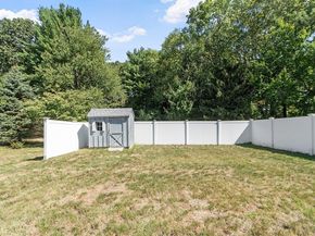 13 Putney Circle, Billerica MA 01821