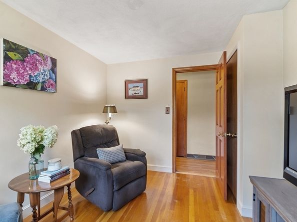13 Putney Circle, Billerica MA 01821