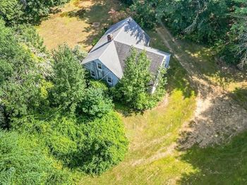 74 River Road