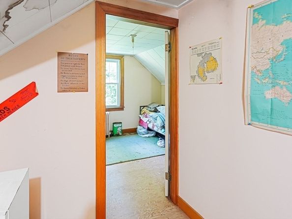 74 River Road, Sturbridge MA 01566